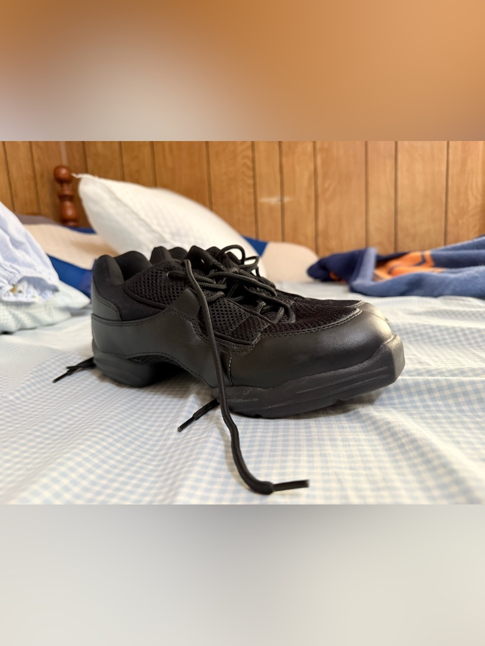 Capezio Black Lace-Up hip hop dance shoe